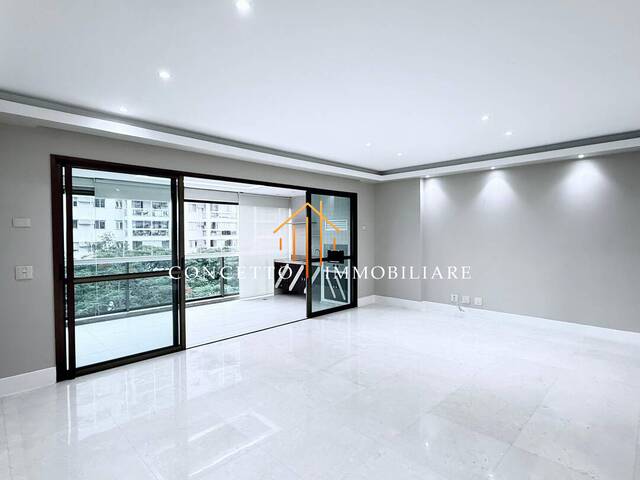 #608 - Apartamento para Venda em Rio de Janeiro - RJ